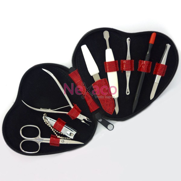 Manicure kit | Mnk-005 | Heart shaped kit